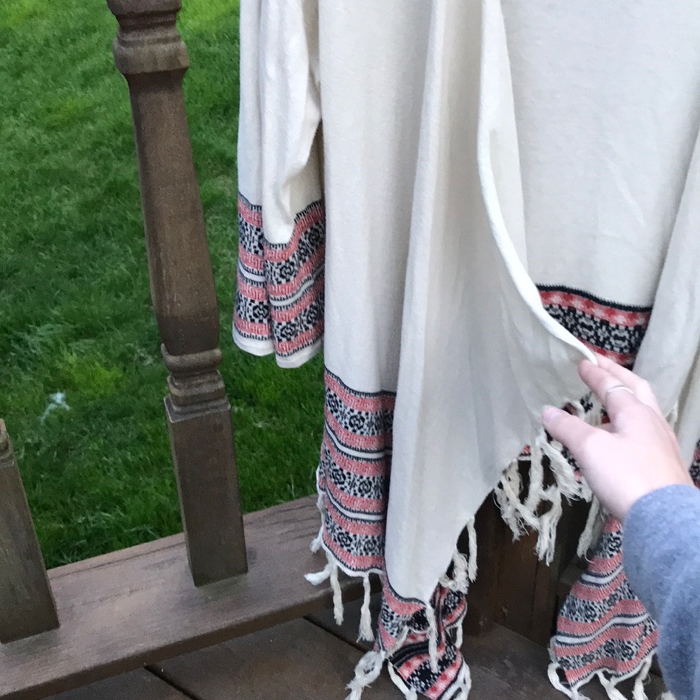 Flowy Sweater - Picture 6 of 9